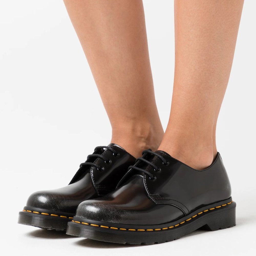 NEW Dr. Martens 1461 Arcadia Oxfords Cherry Red W8